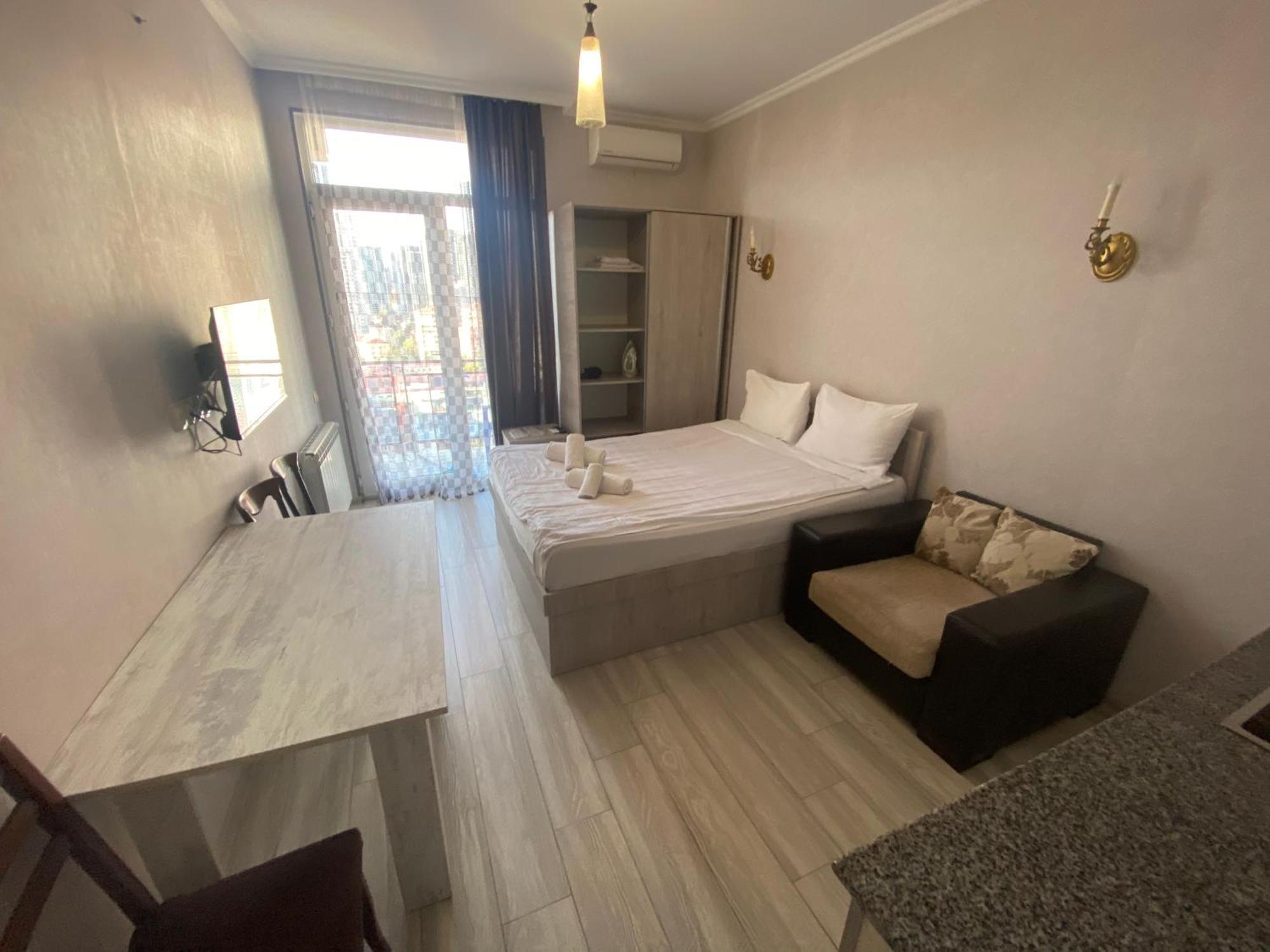 Apartment - Nino Batumi Exteriör bild